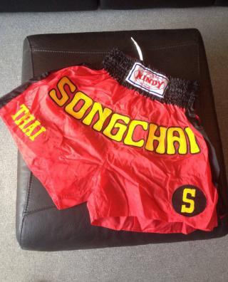 Trenýrky Songchai pro Muay Thai, S1, K1, MMA - ČERVENO/ČERNÉ