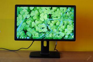 Dell U2312HMt 1920 x 1080 LED monitor 