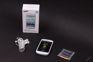 Mobilní telefon Samsung Galaxy S3 mini 