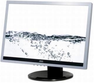 Herní 22" LCD