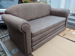Sofa, rozkládací s lamelovým roštem